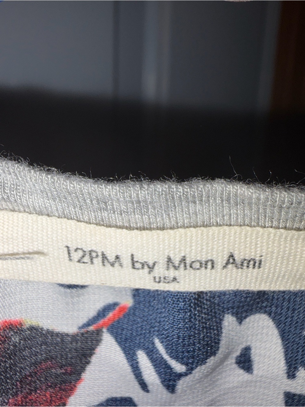 12PM by Mon Ami Women's Mixed Media Grey Floral Tank Top. Size large. - Picture 7 of 8